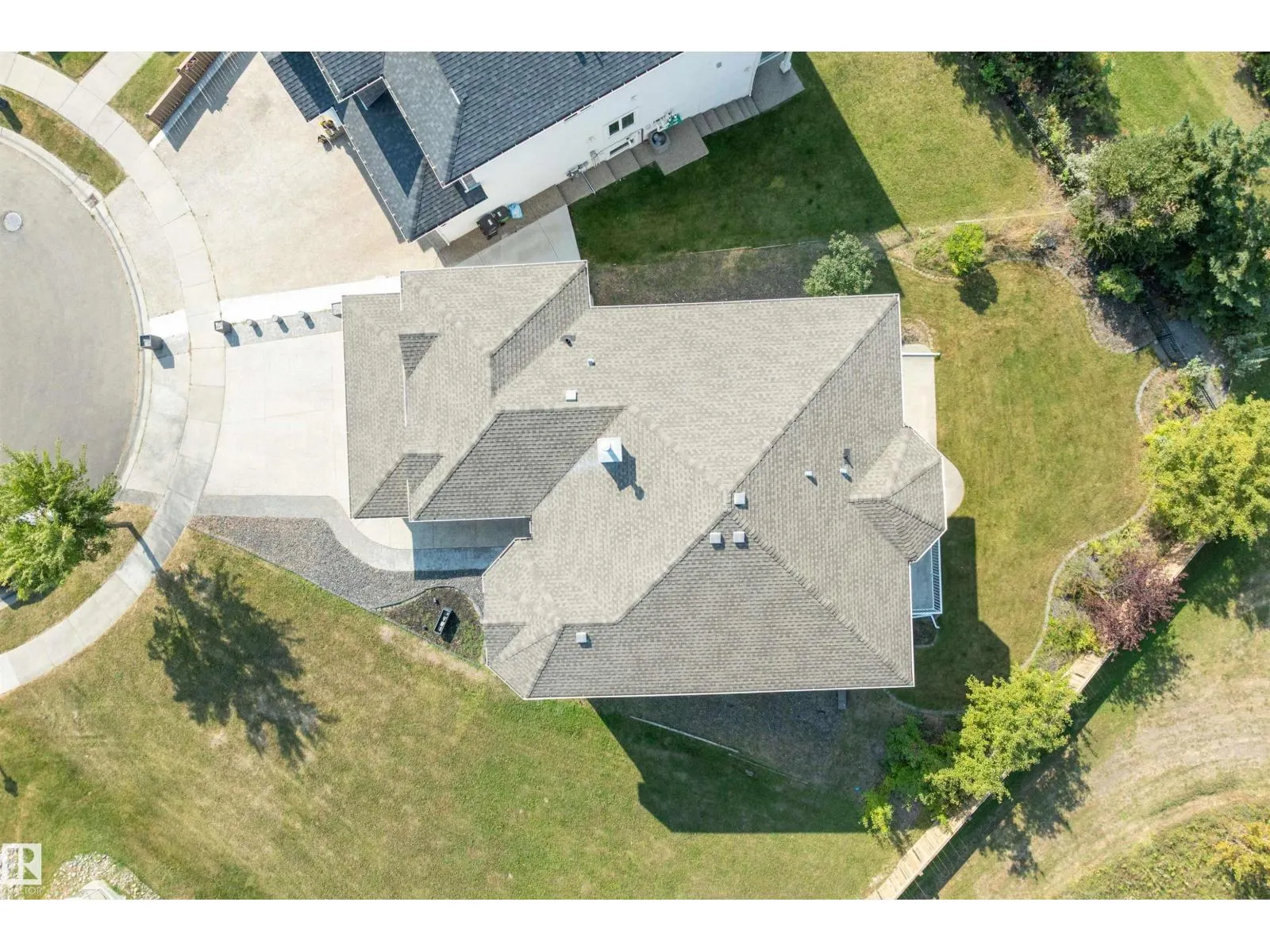 995 HOLLINGSWORTH BEND BN NW