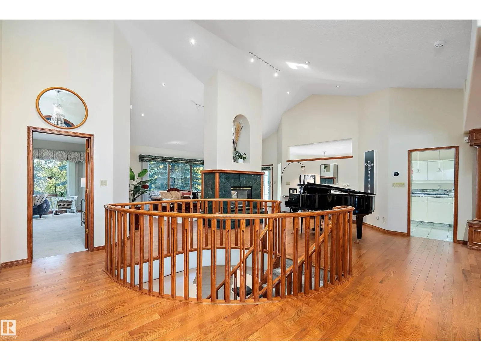 253 WILSON LN NW