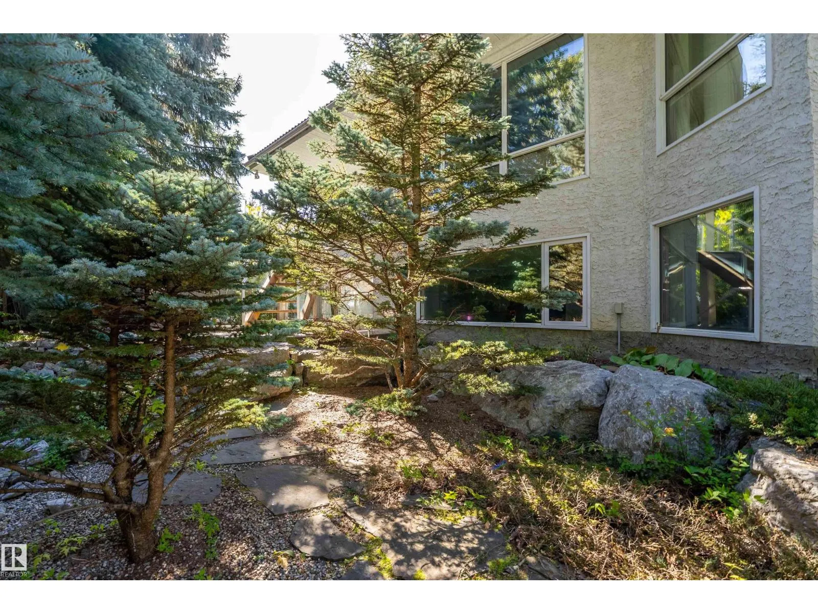 253 WILSON LN NW