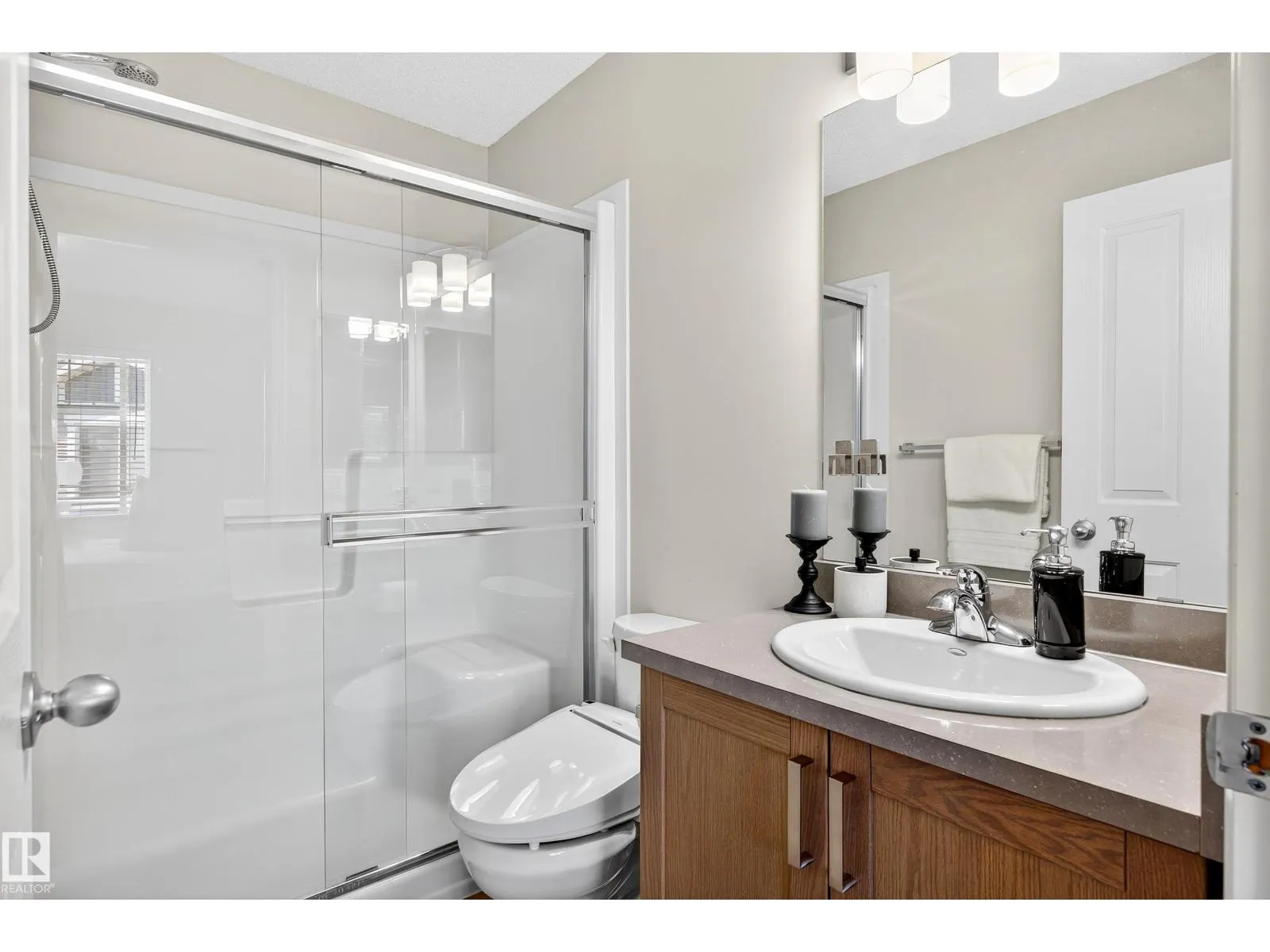 #20 1140 CHAPPELLE BV SW