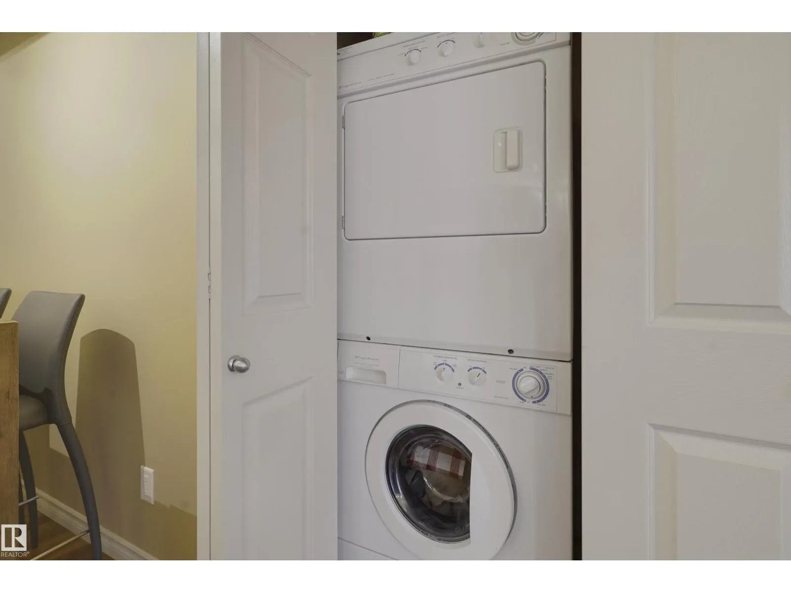 #511 10303 111 ST NW