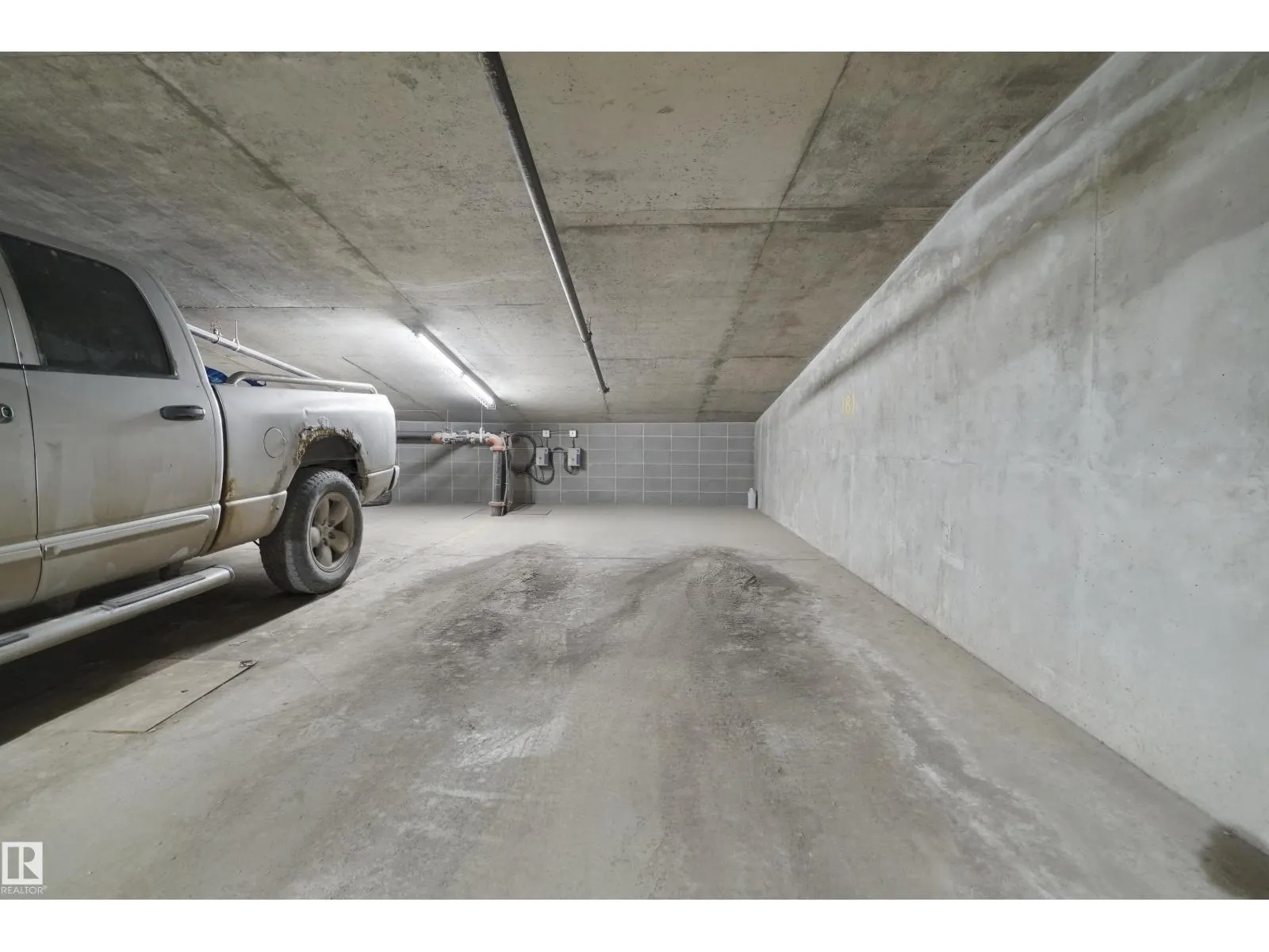 #511 10303 111 ST NW