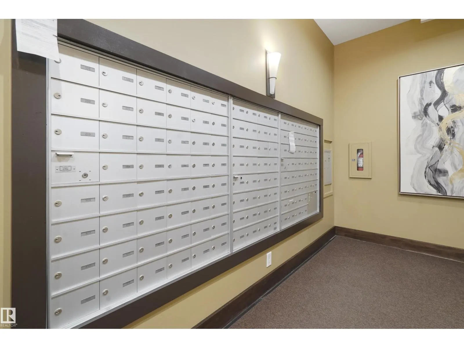 #511 10303 111 ST NW