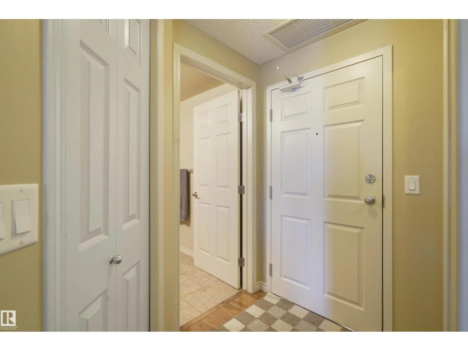 #511 10303 111 ST NW