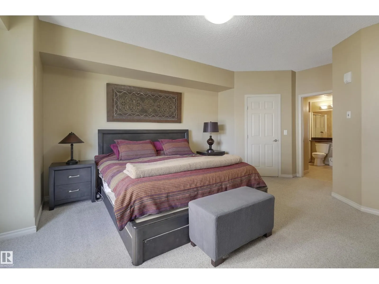 #511 10303 111 ST NW