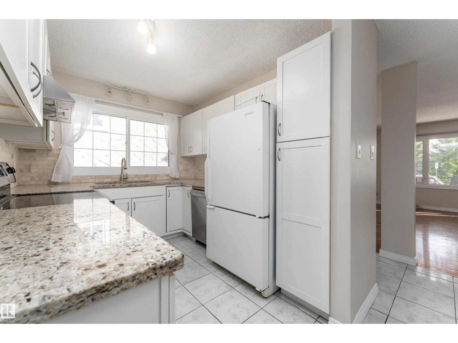 10530 151 ST NW
