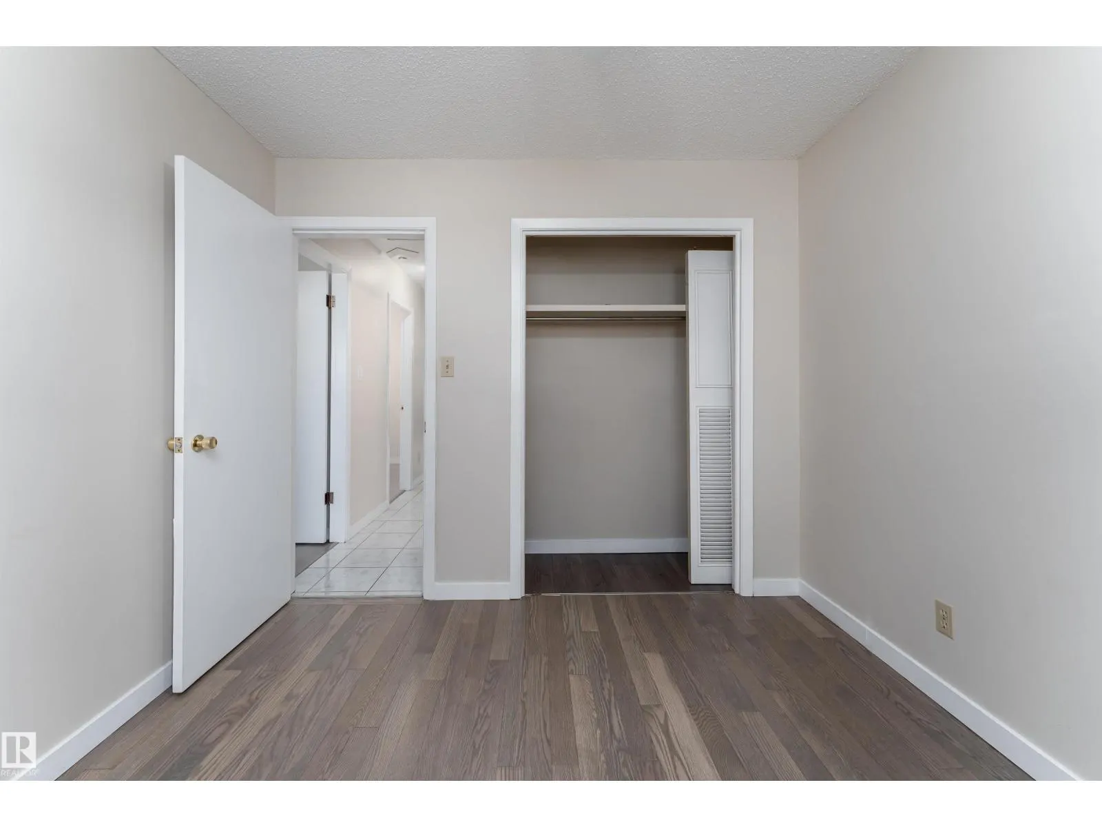 10530 151 ST NW