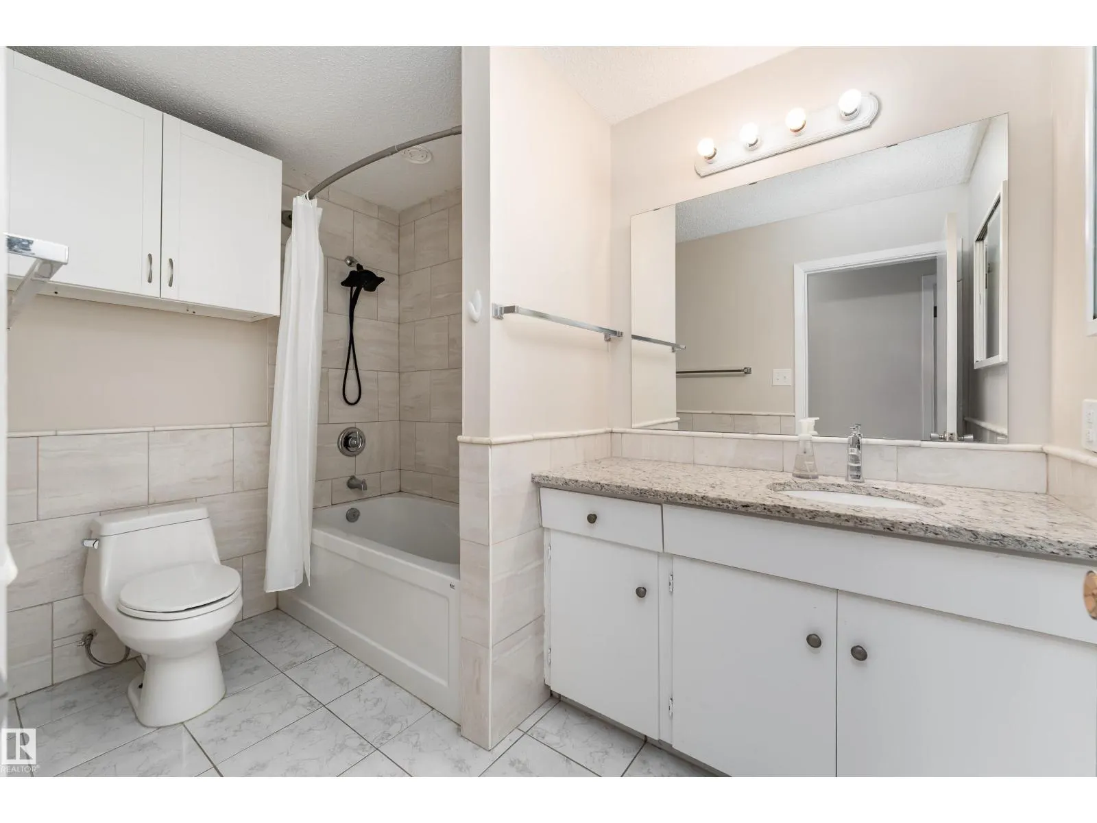 10530 151 ST NW