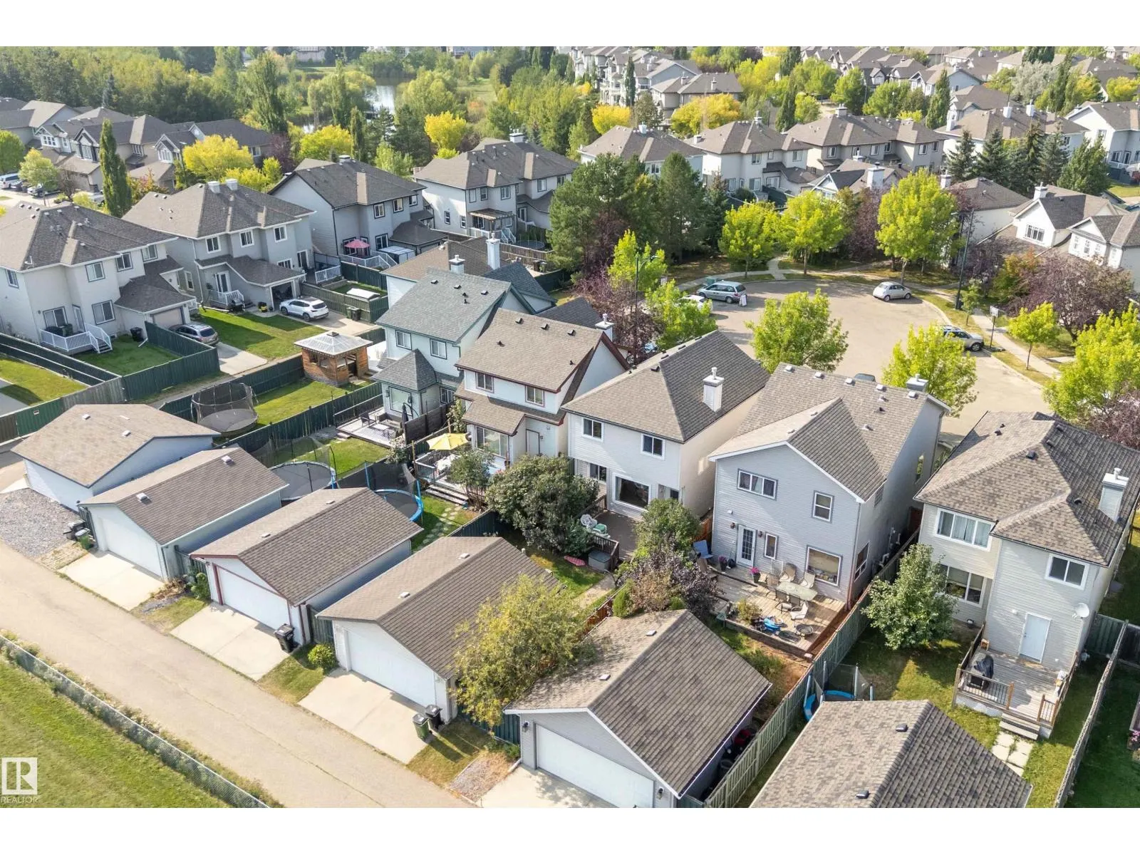 1843 122 ST SW