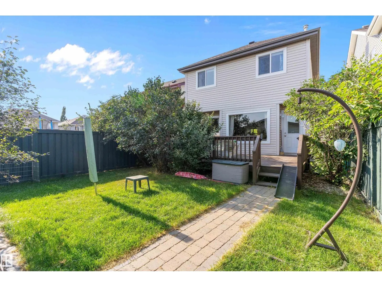 1843 122 ST SW