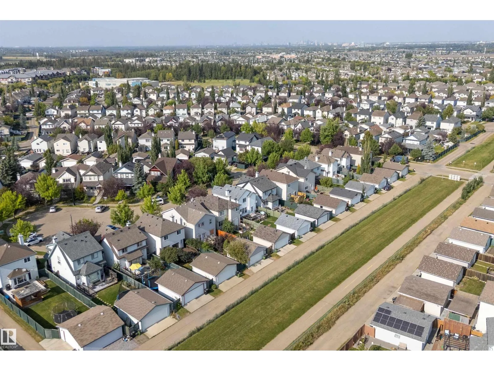 1843 122 ST SW
