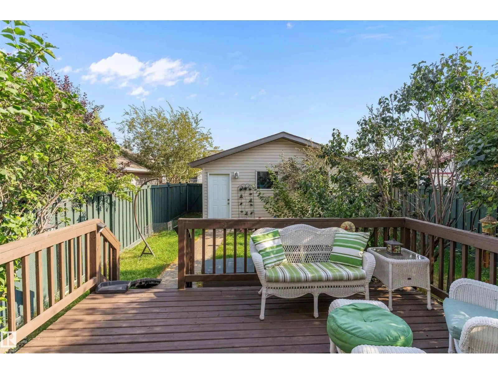 1843 122 ST SW