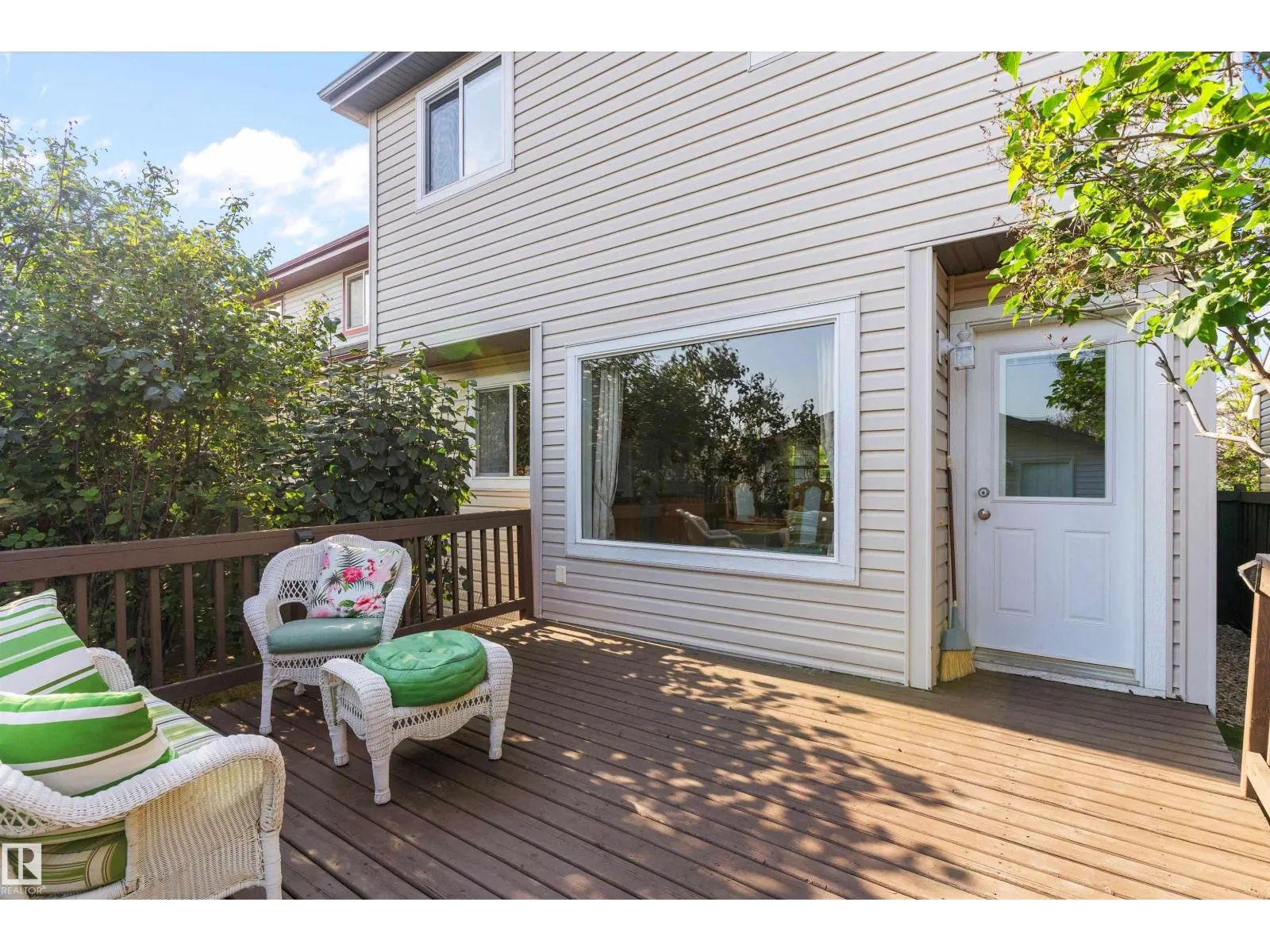 1843 122 ST SW