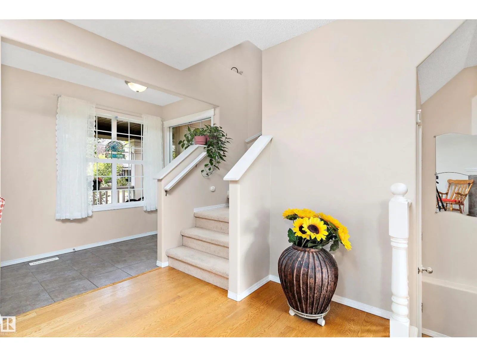 1843 122 ST SW