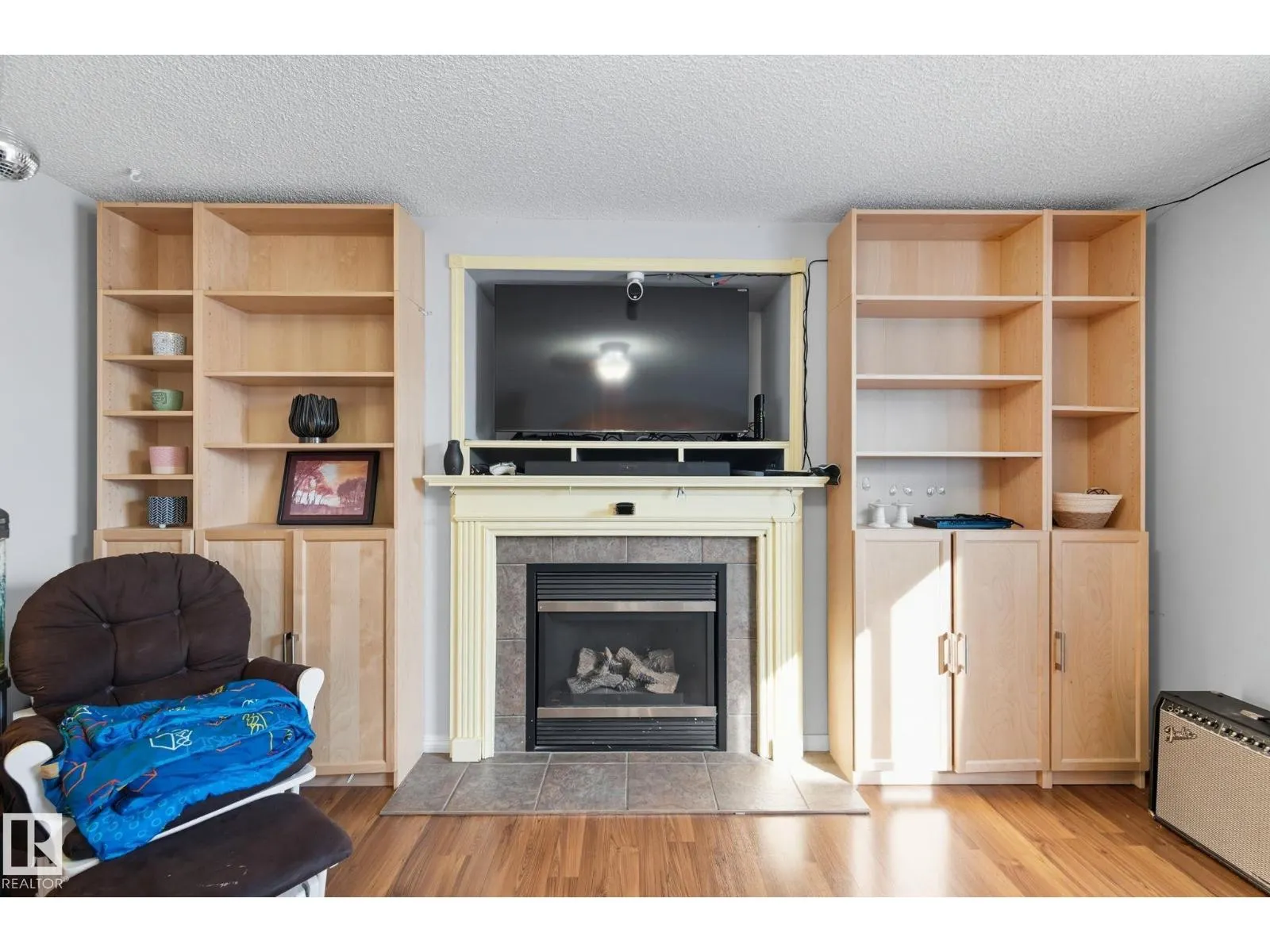 3003 134 AV NW