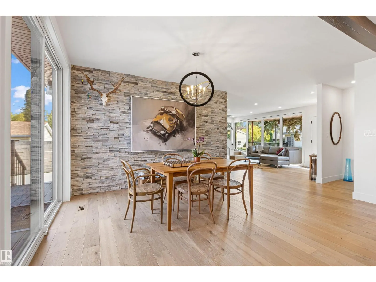 14412 80 AV NW NW