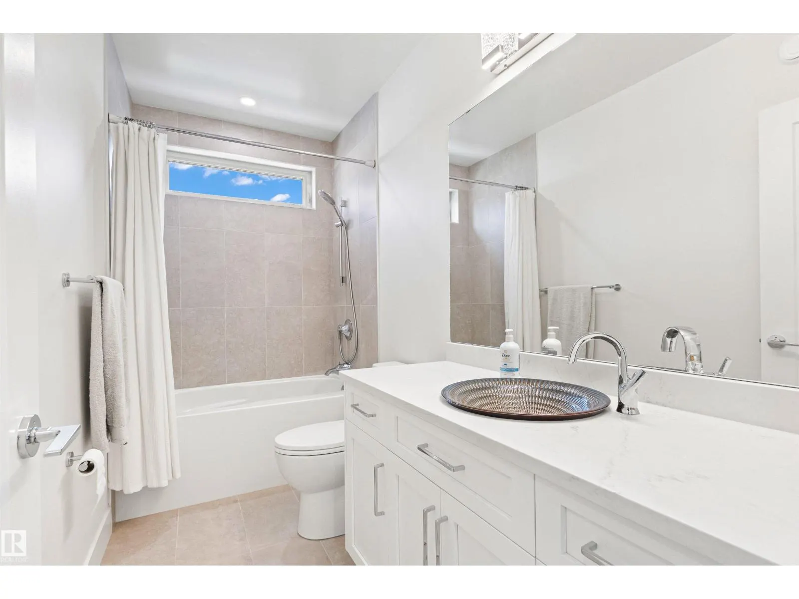 14412 80 AV NW NW