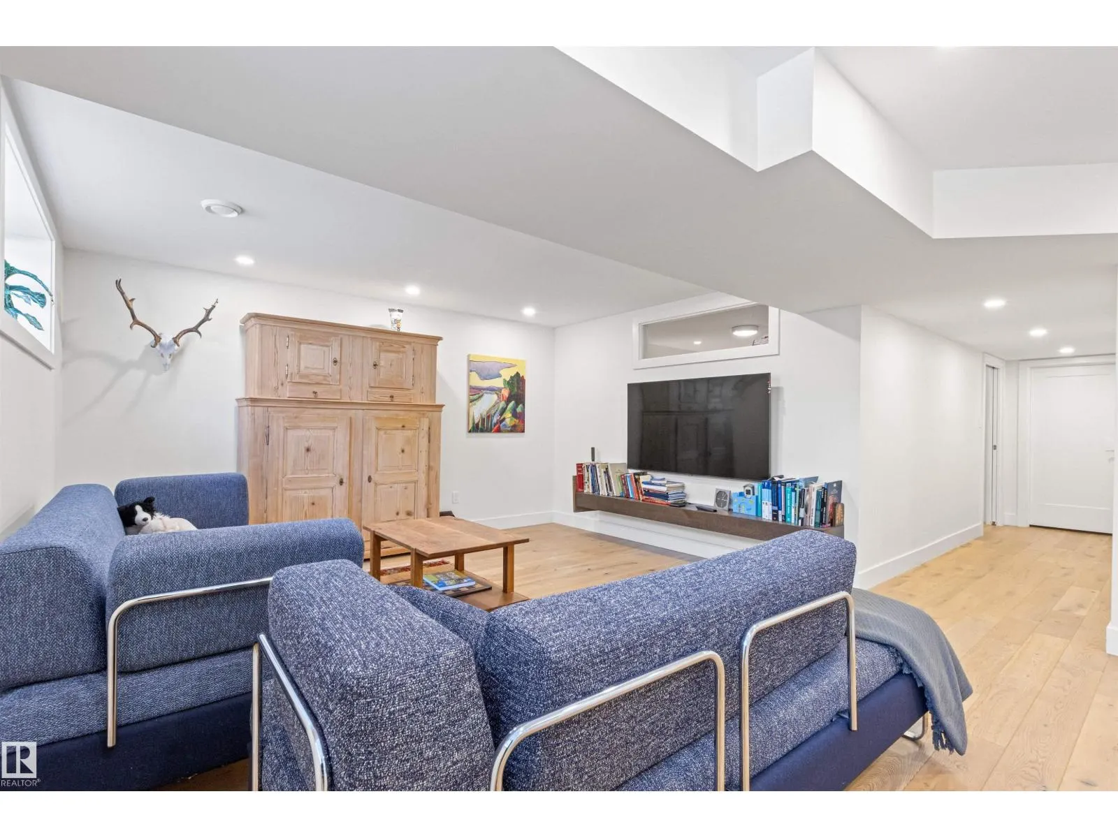 14412 80 AV NW NW