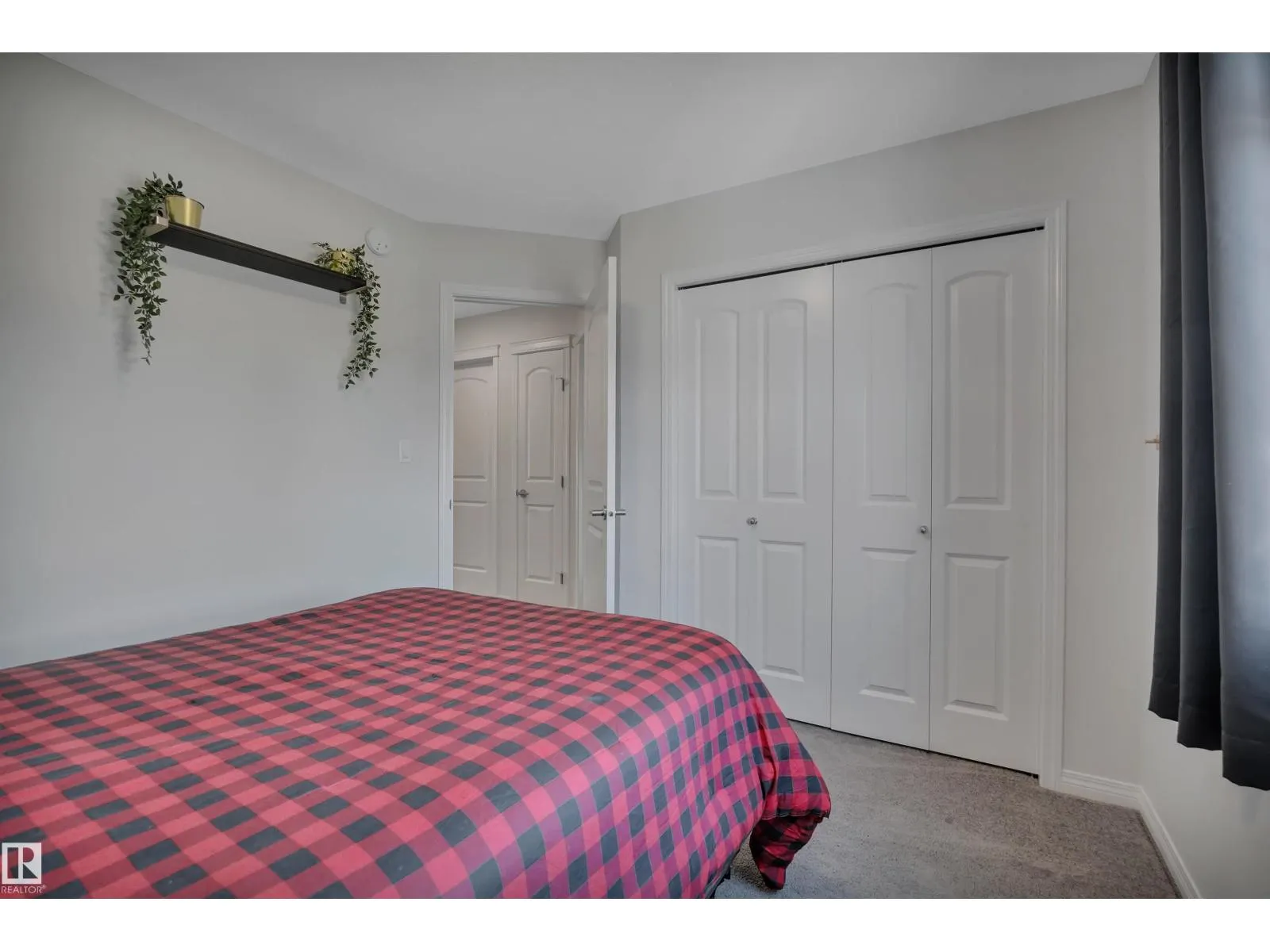 6308 67 ST