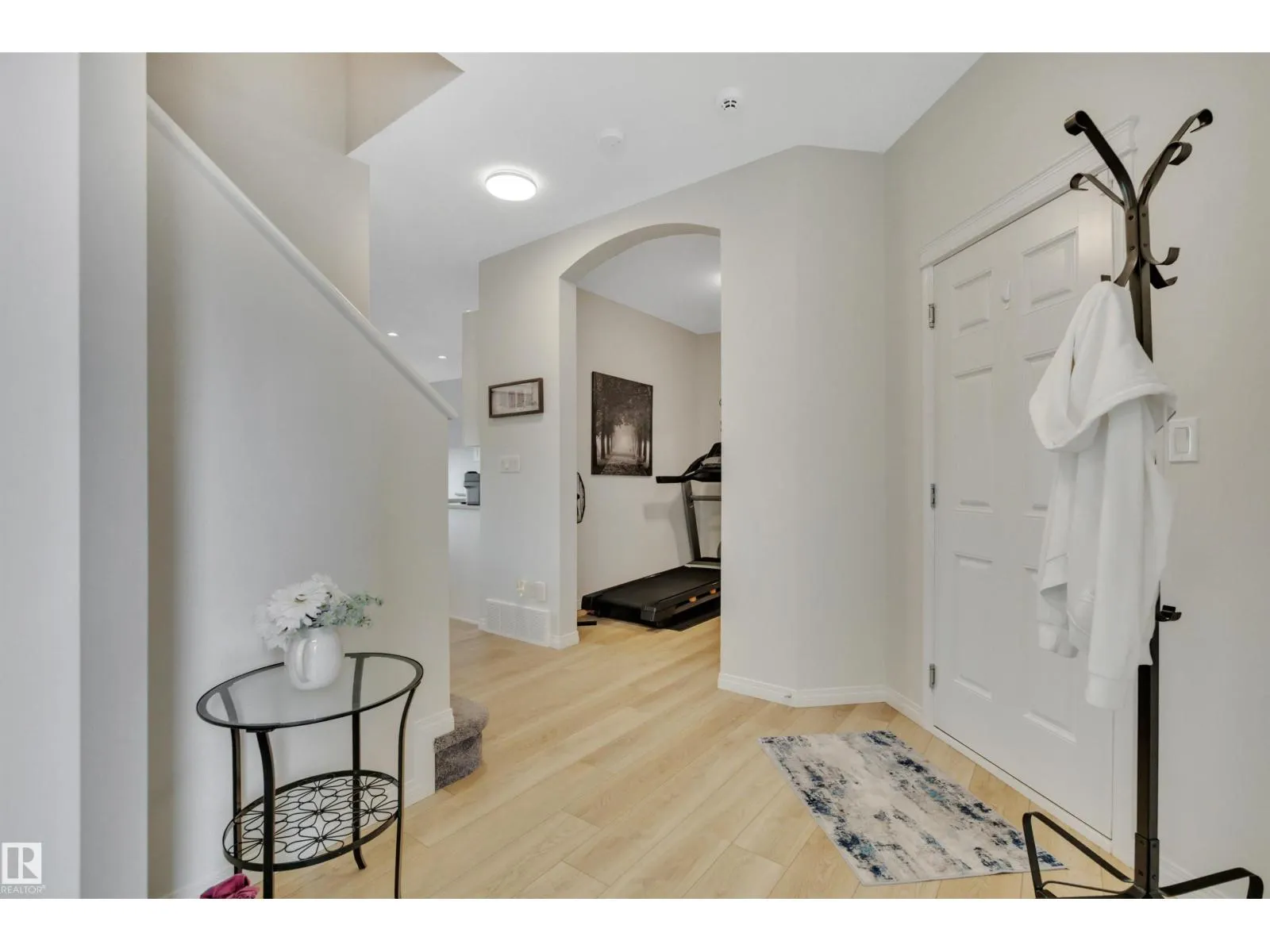 6308 67 ST