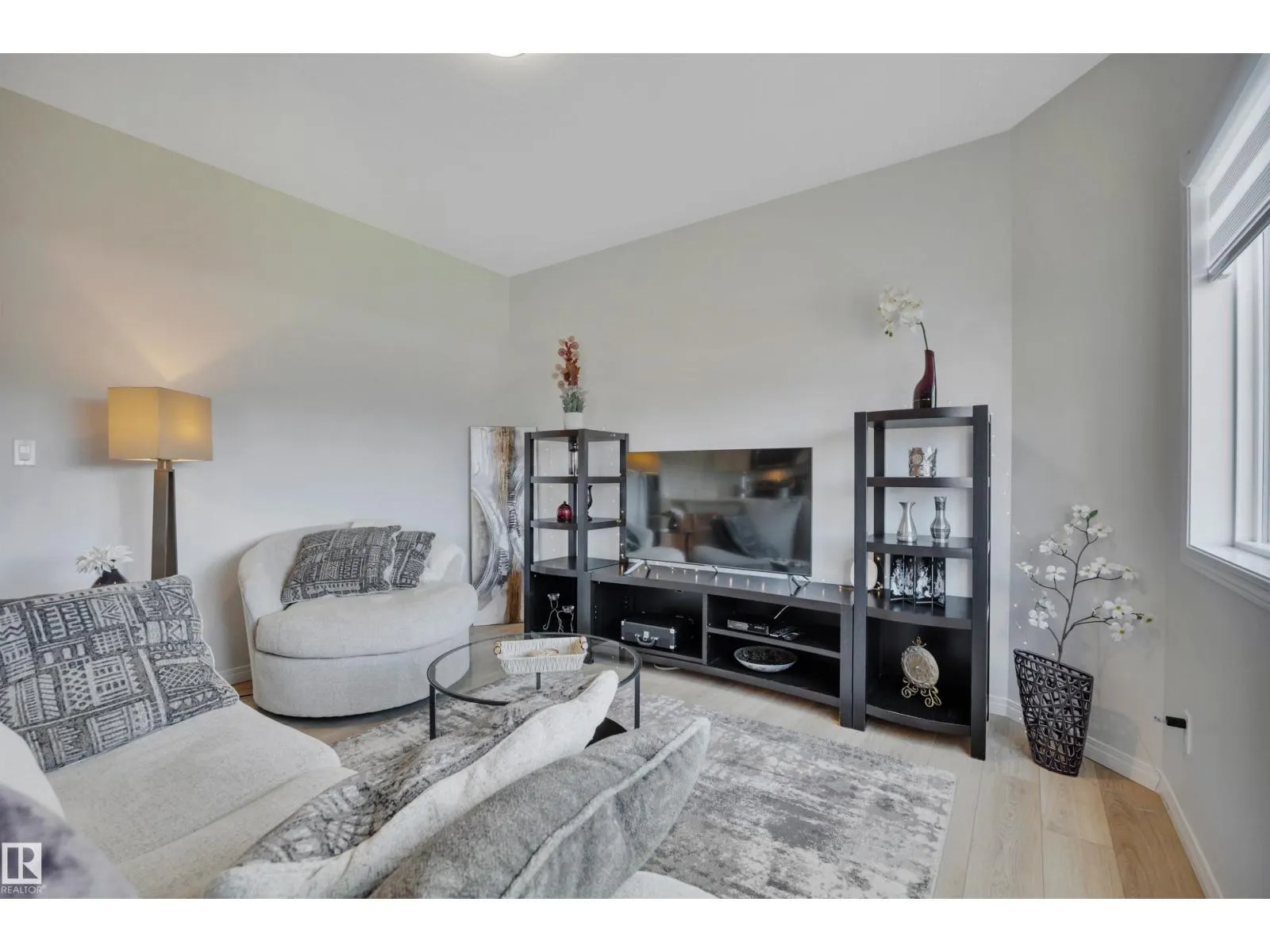 6308 67 ST