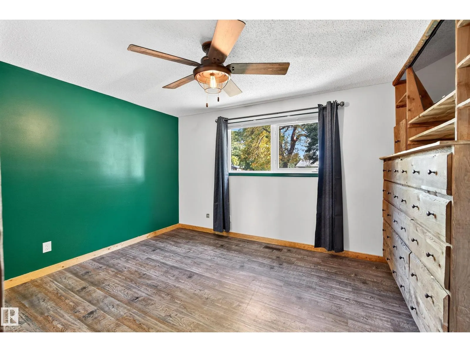 116 CORINTHIA DR