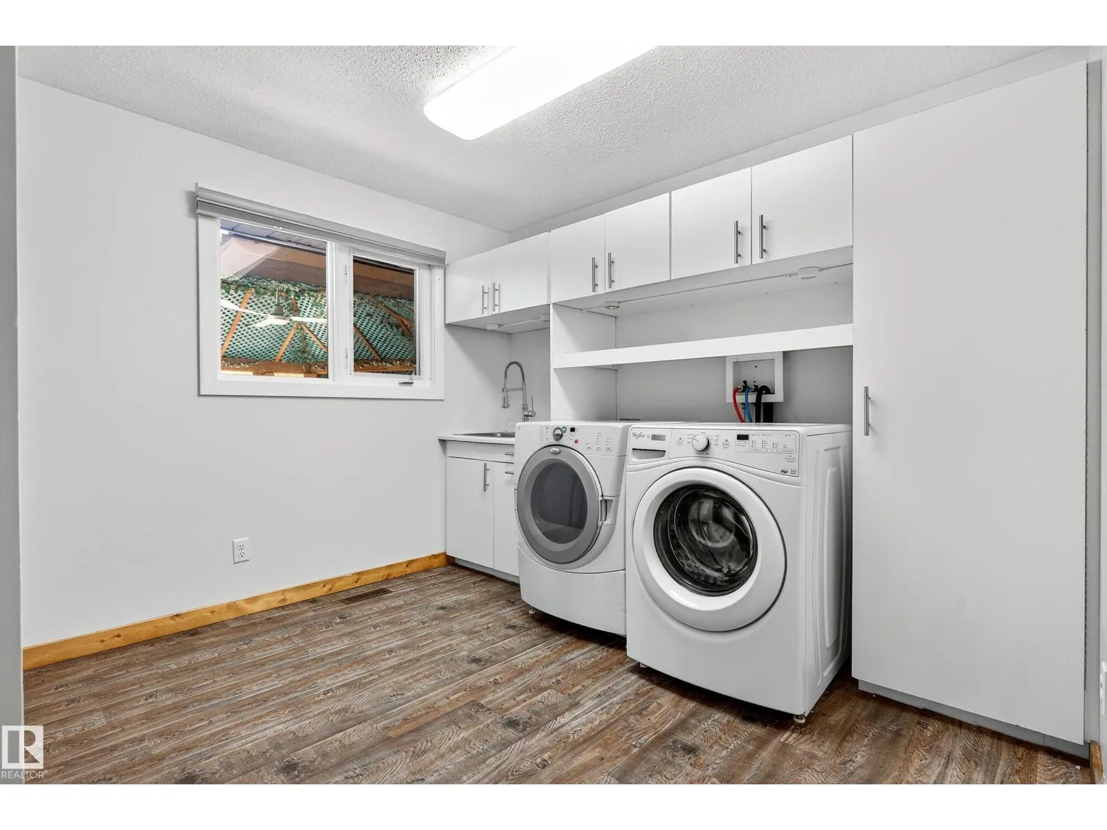 116 CORINTHIA DR