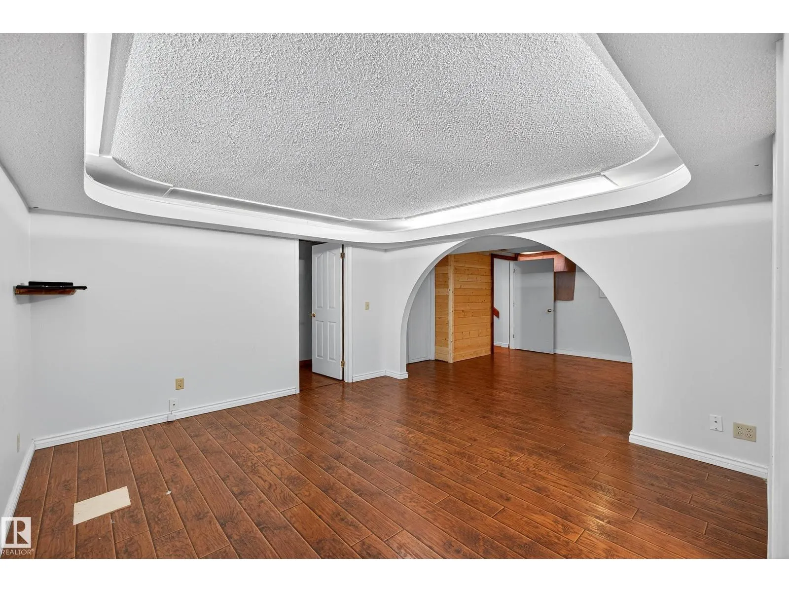 116 CORINTHIA DR