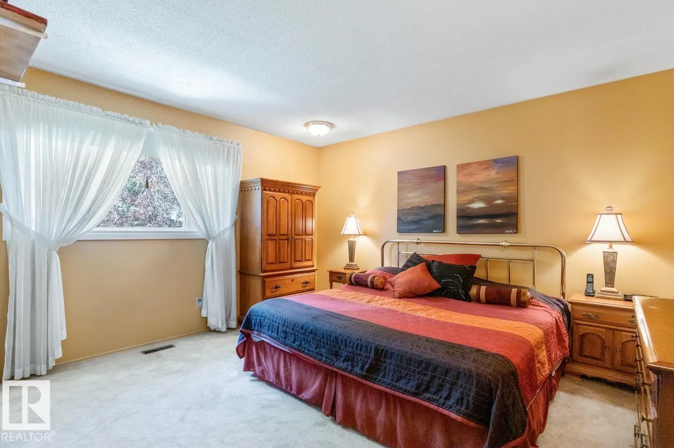 8420 177 ST NW