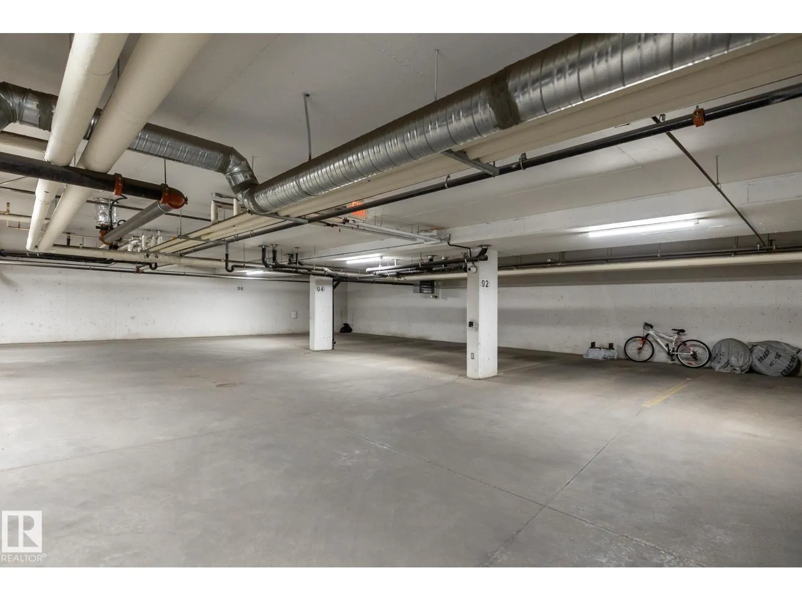 #201 4407 23 ST NW