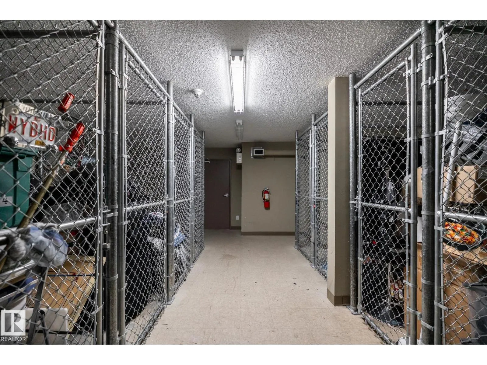 #201 4407 23 ST NW