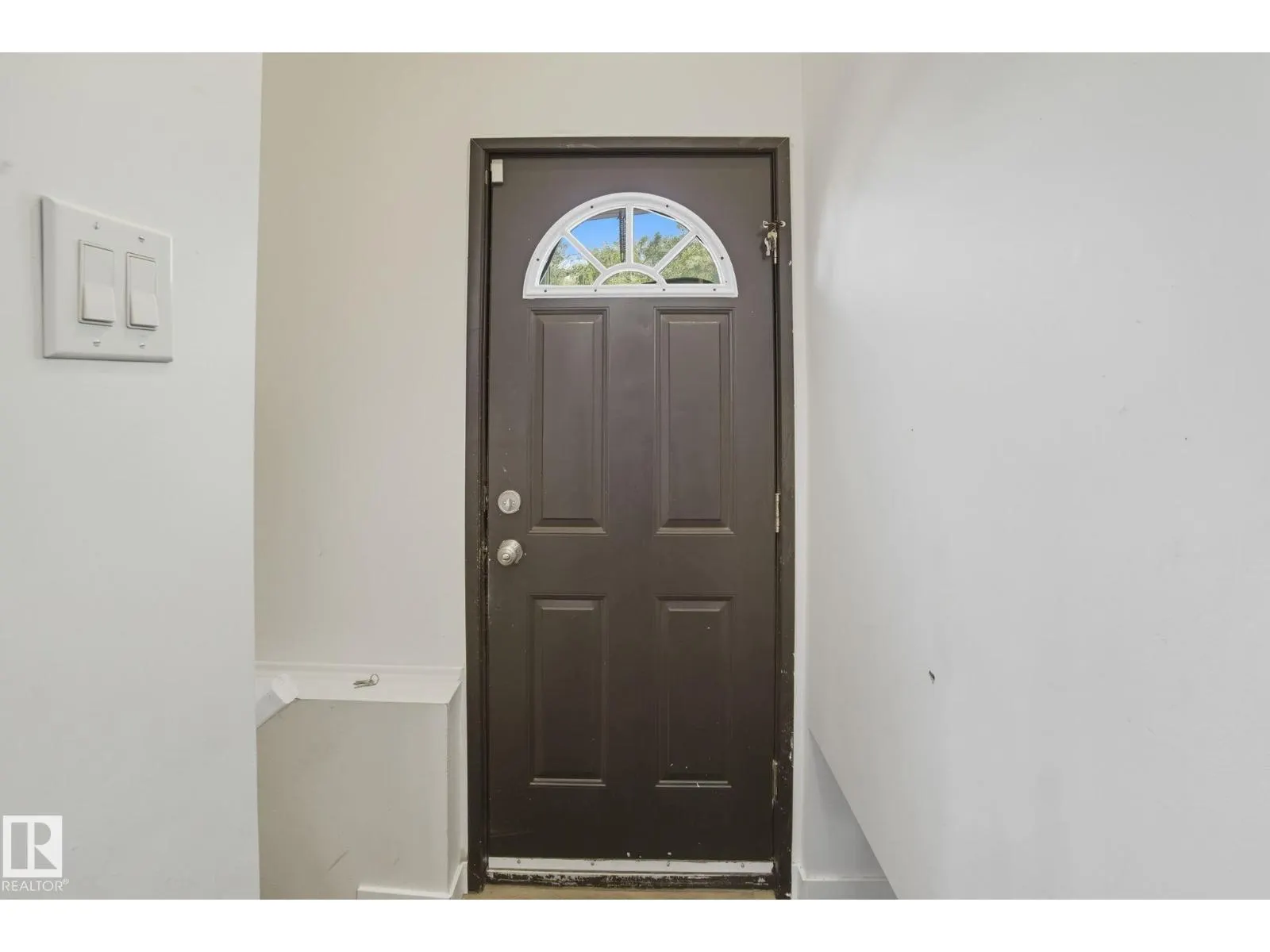 11620 151 AV NW