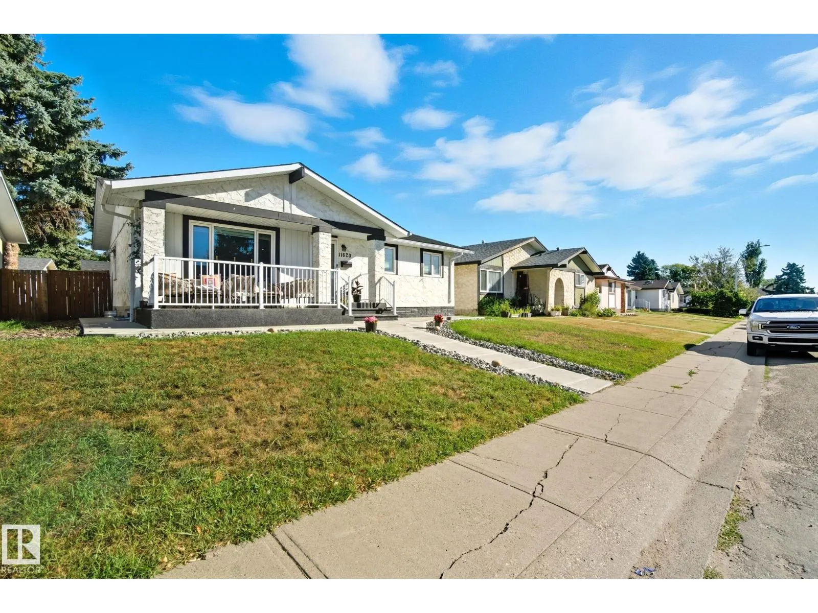 11620 151 AV NW