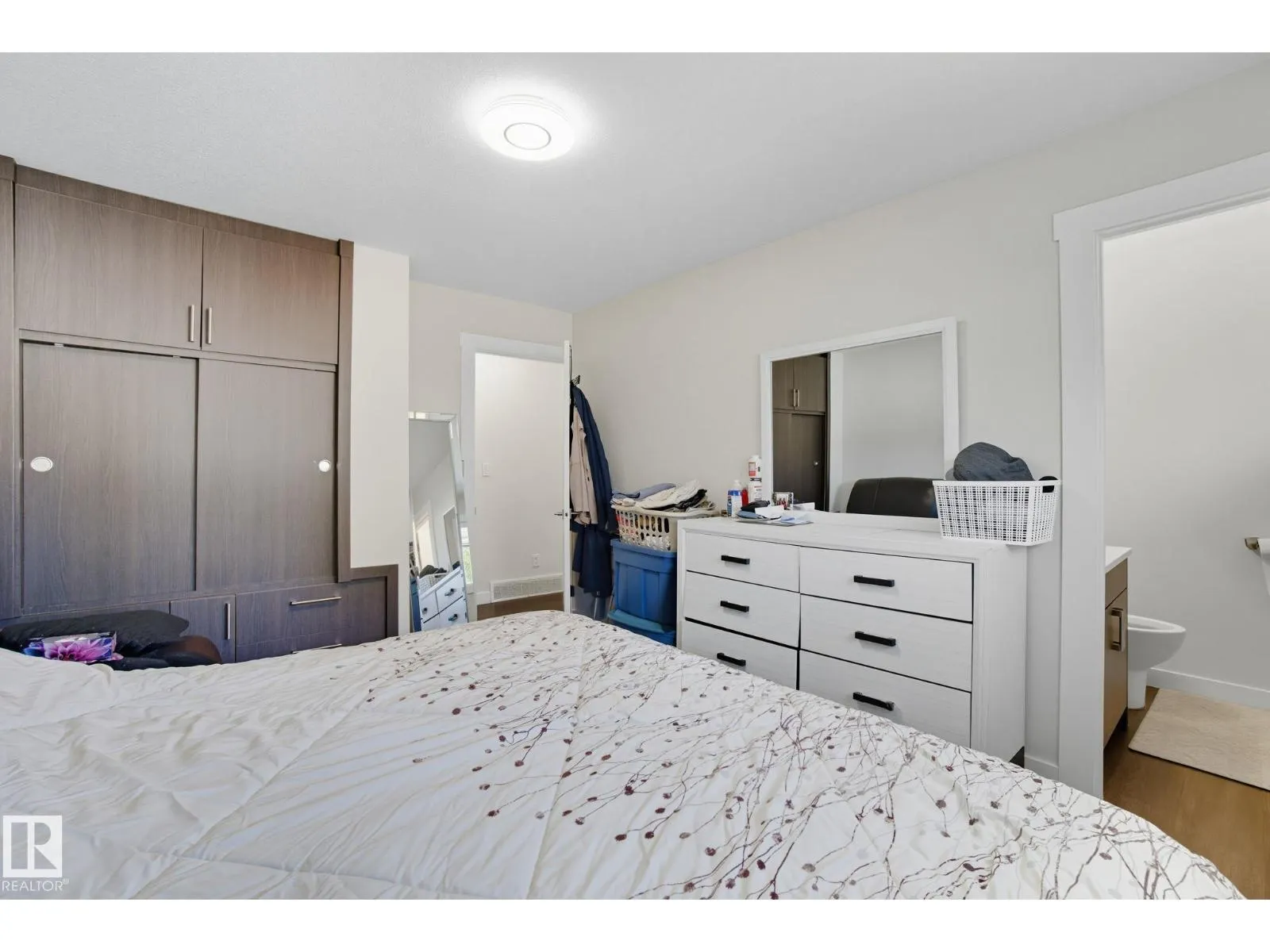 11620 151 AV NW