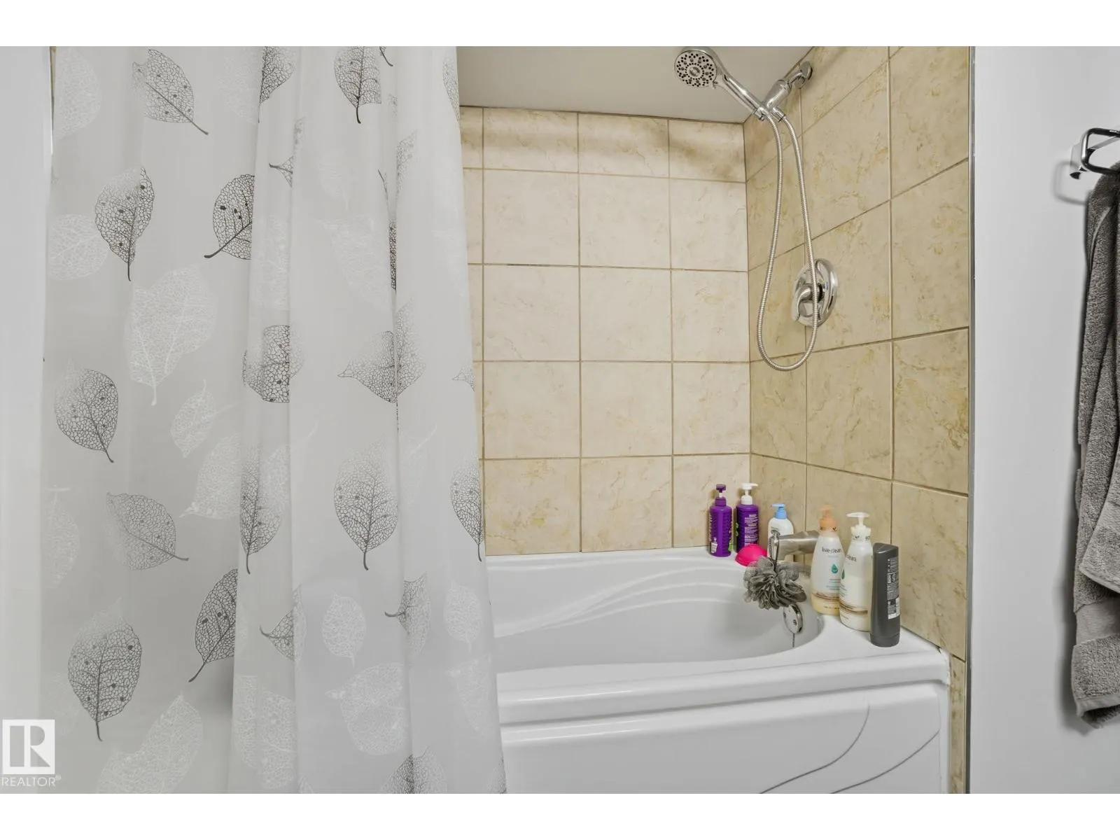 11620 151 AV NW