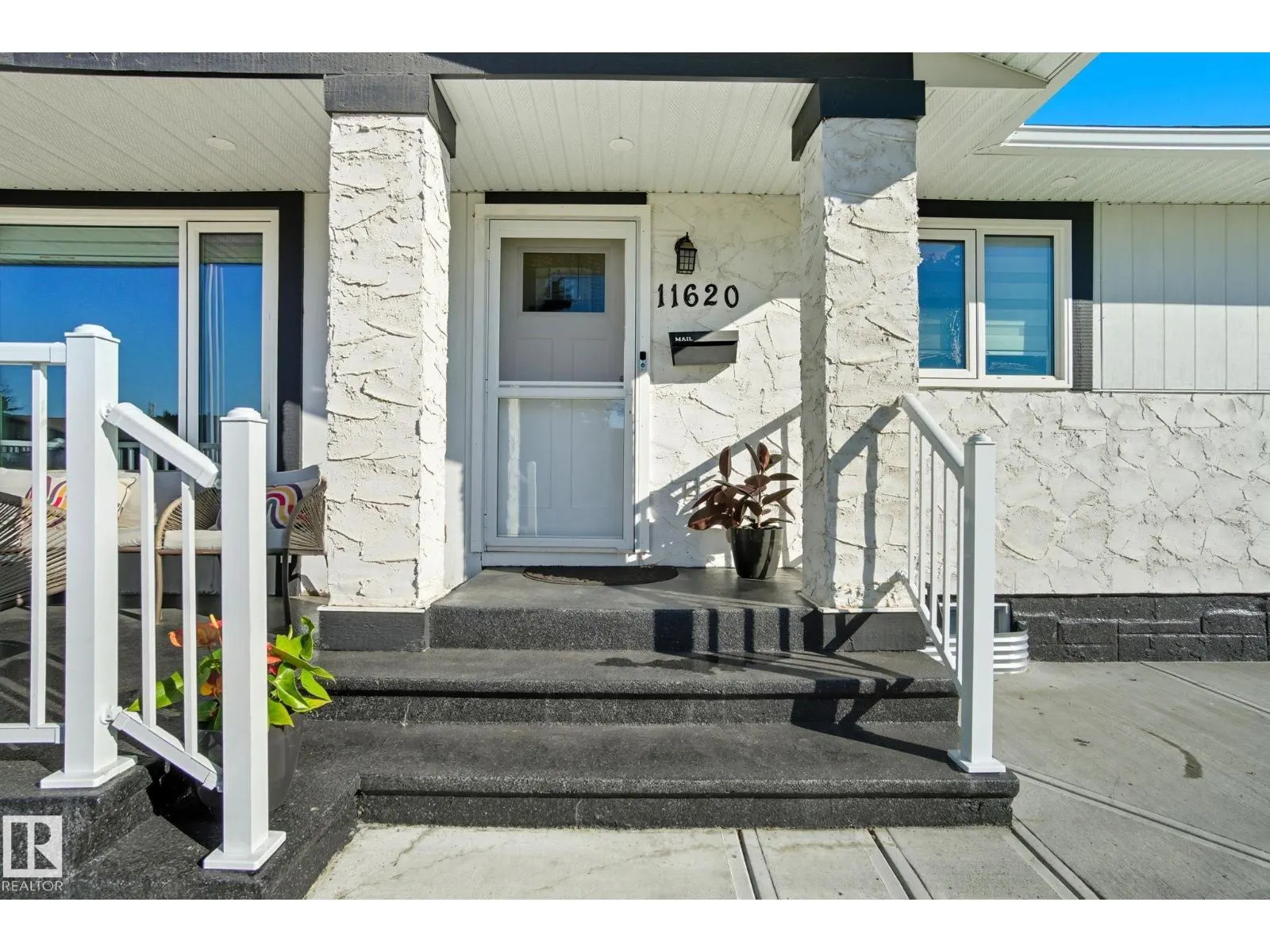 11620 151 AV NW