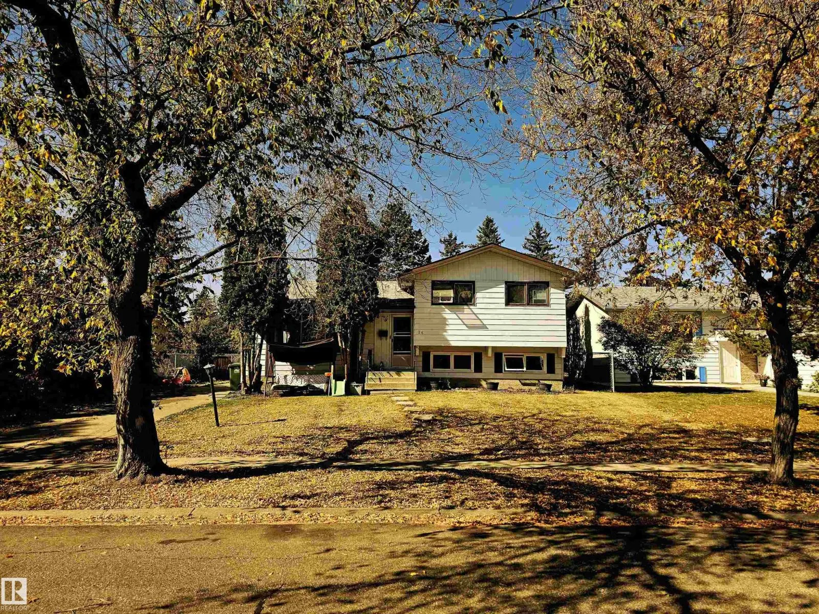 26 ALCOTT CR