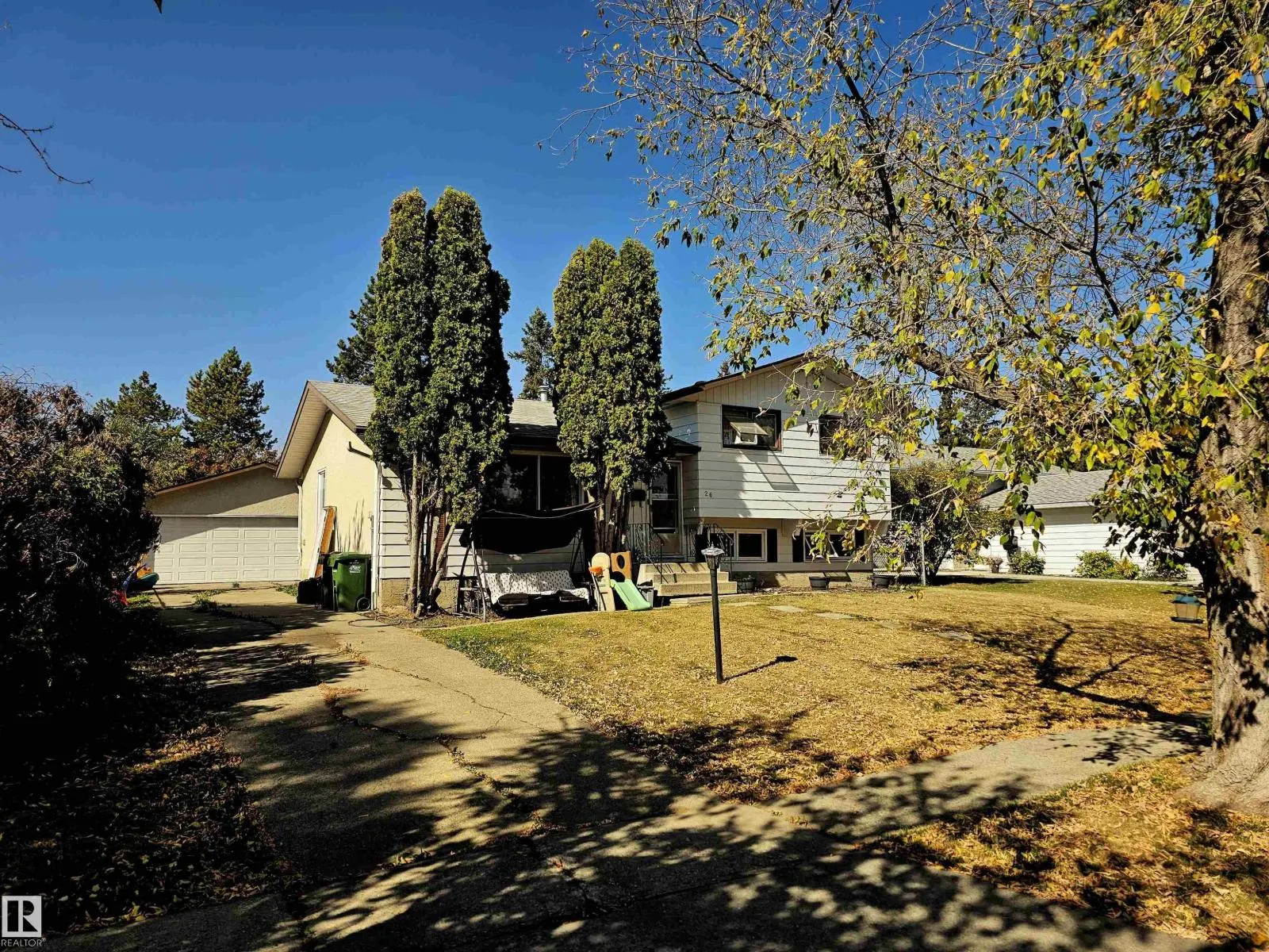 26 ALCOTT CR