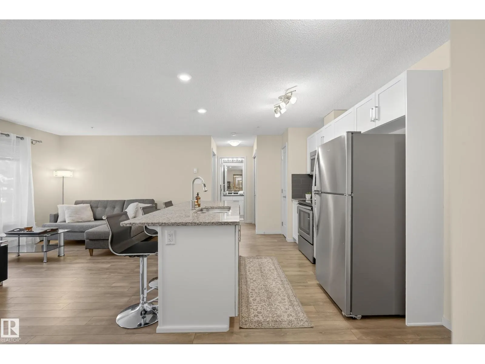 #133 390 WINDERMERE RD NW NW
