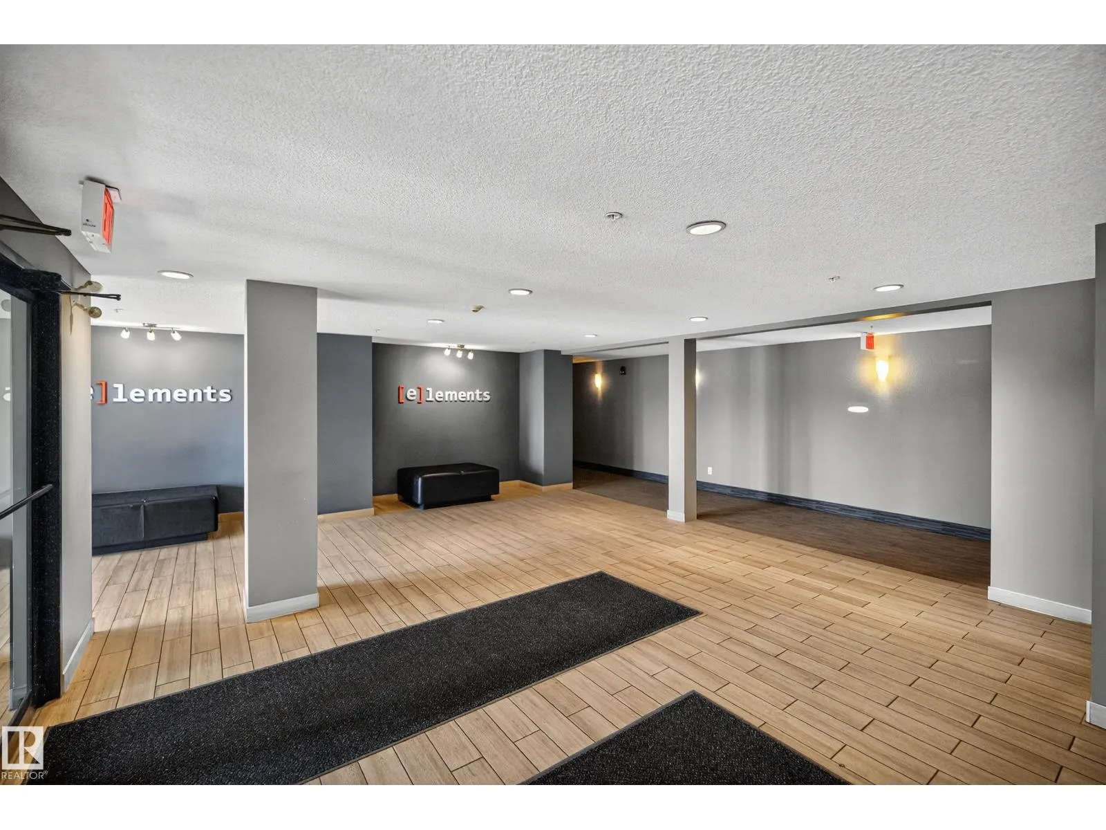 #133 390 WINDERMERE RD NW NW