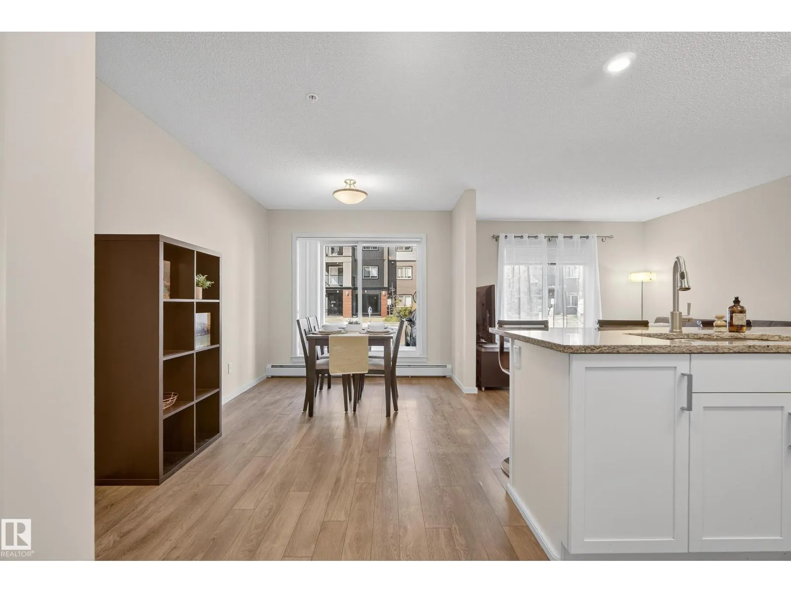 #133 390 WINDERMERE RD NW NW