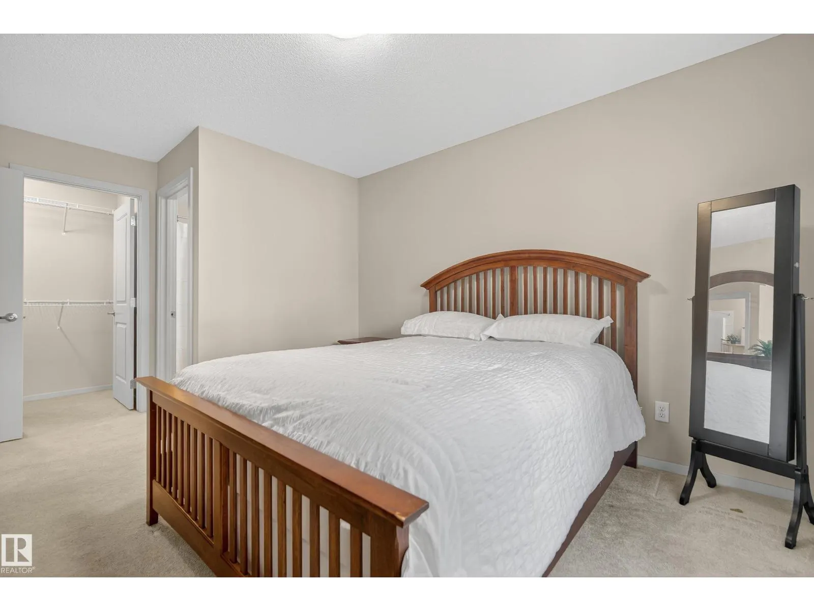 #133 390 WINDERMERE RD NW NW