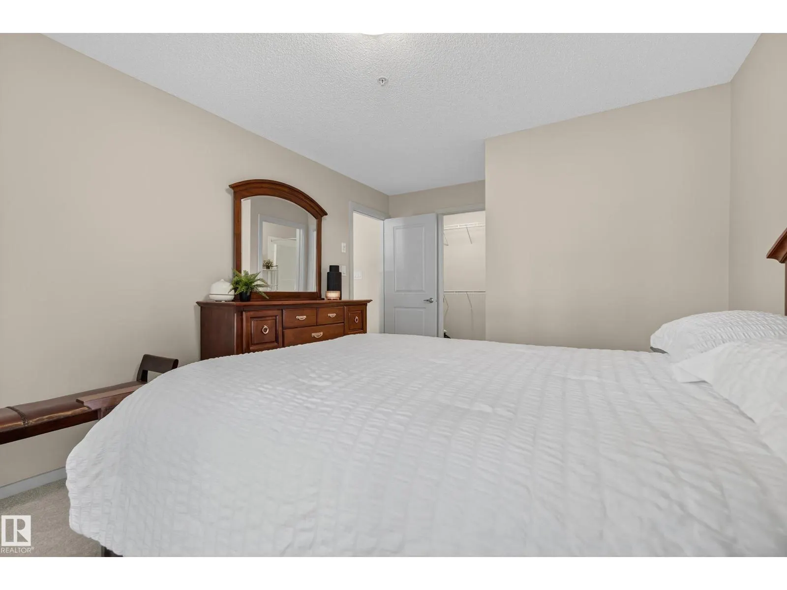 #133 390 WINDERMERE RD NW NW