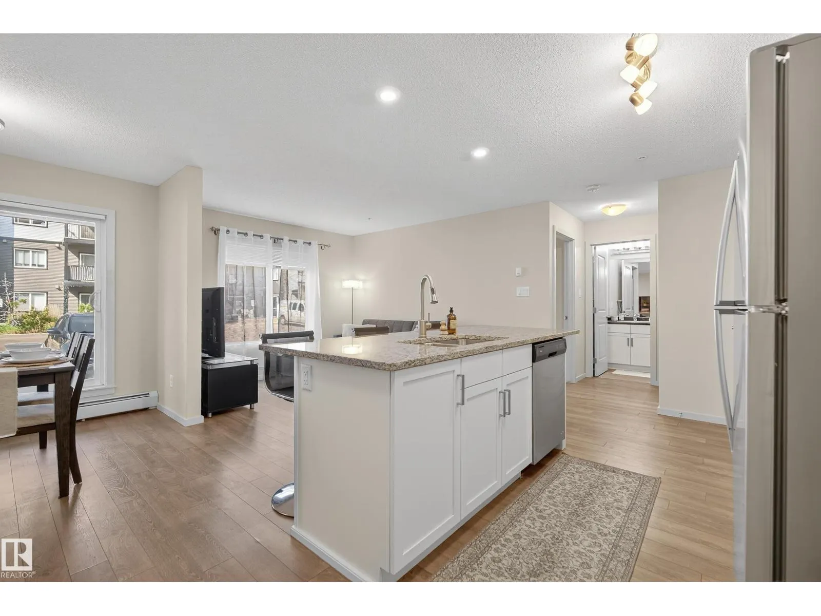 #133 390 WINDERMERE RD NW NW