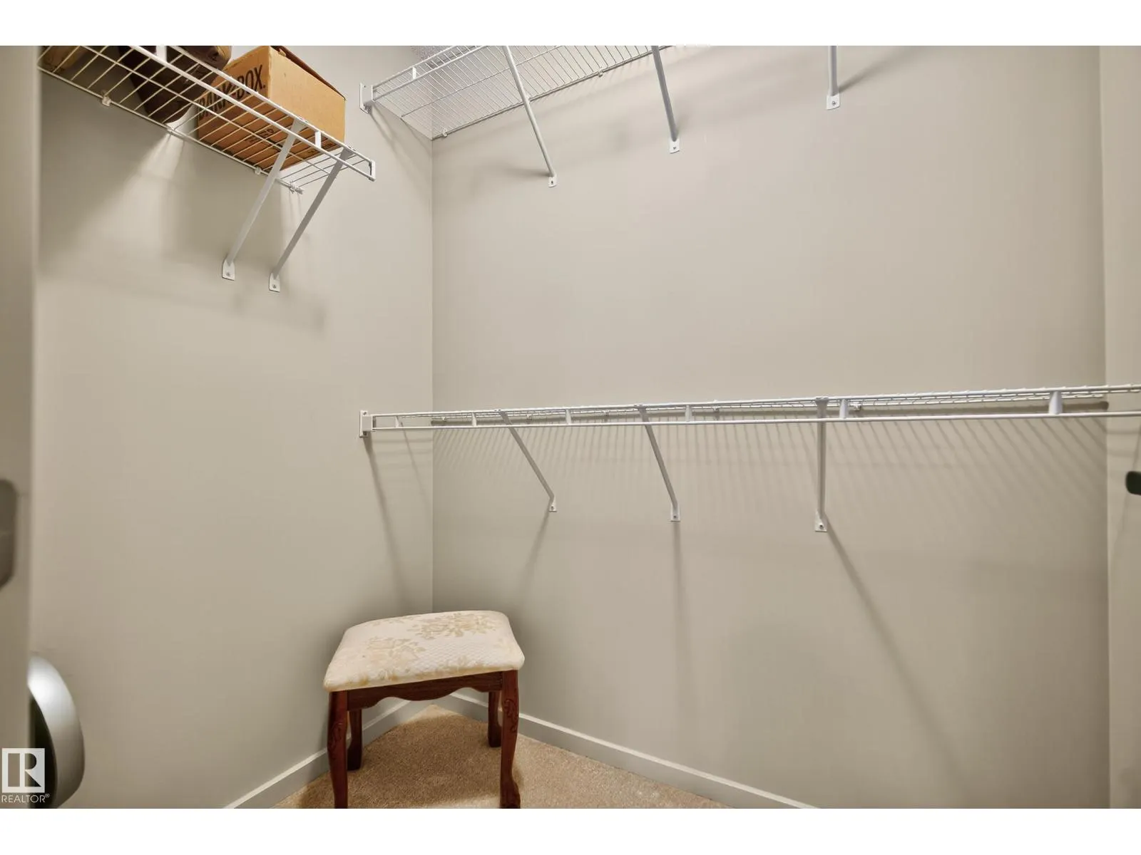 #133 390 WINDERMERE RD NW NW