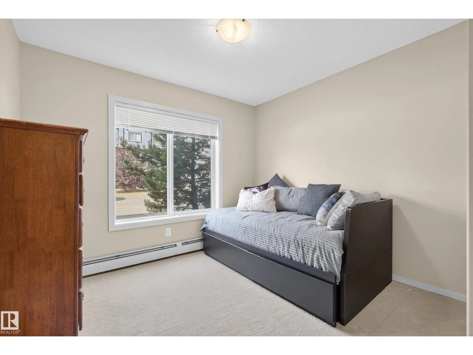 #133 390 WINDERMERE RD NW NW