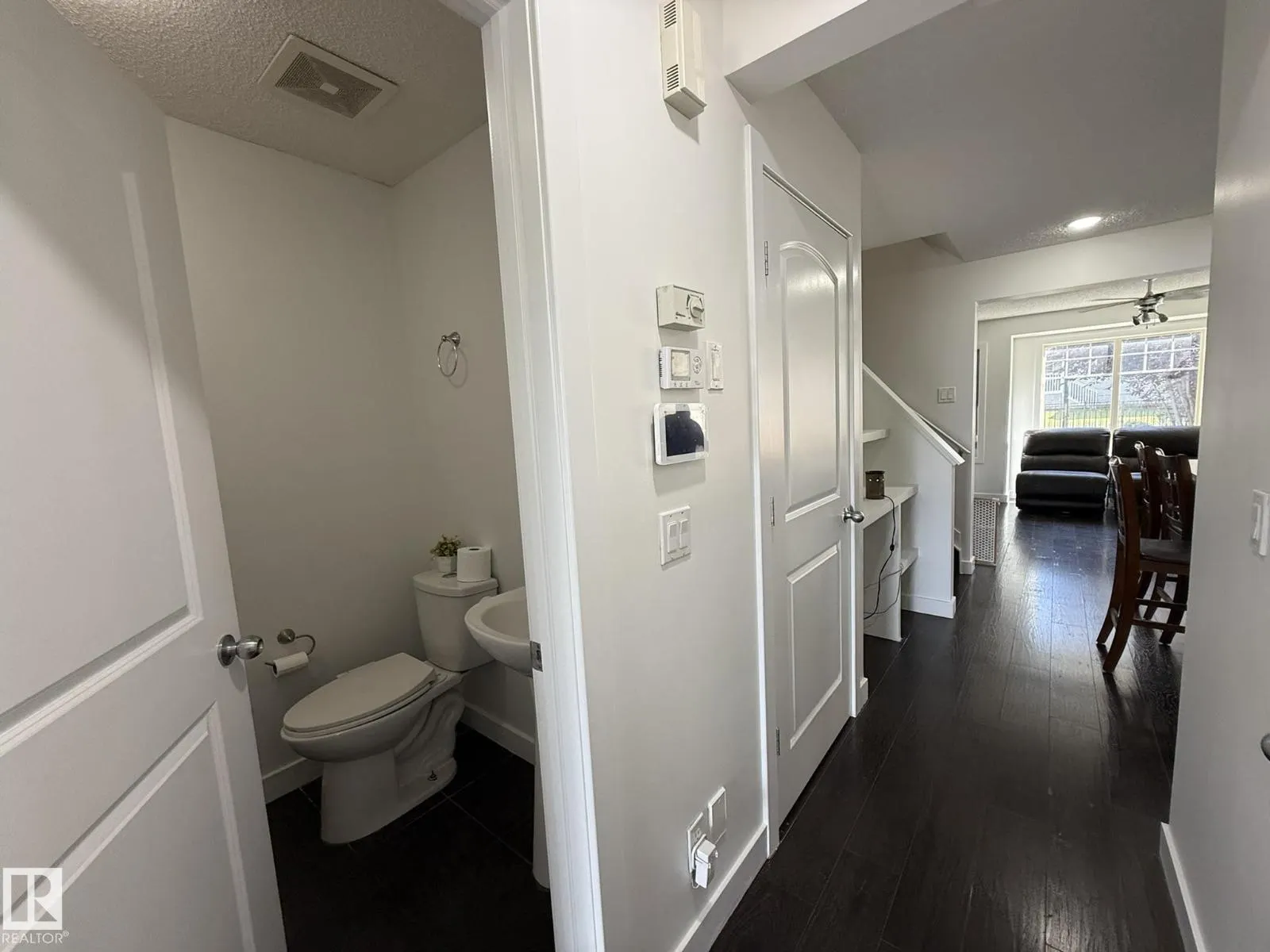 #13 14208 36 ST NW