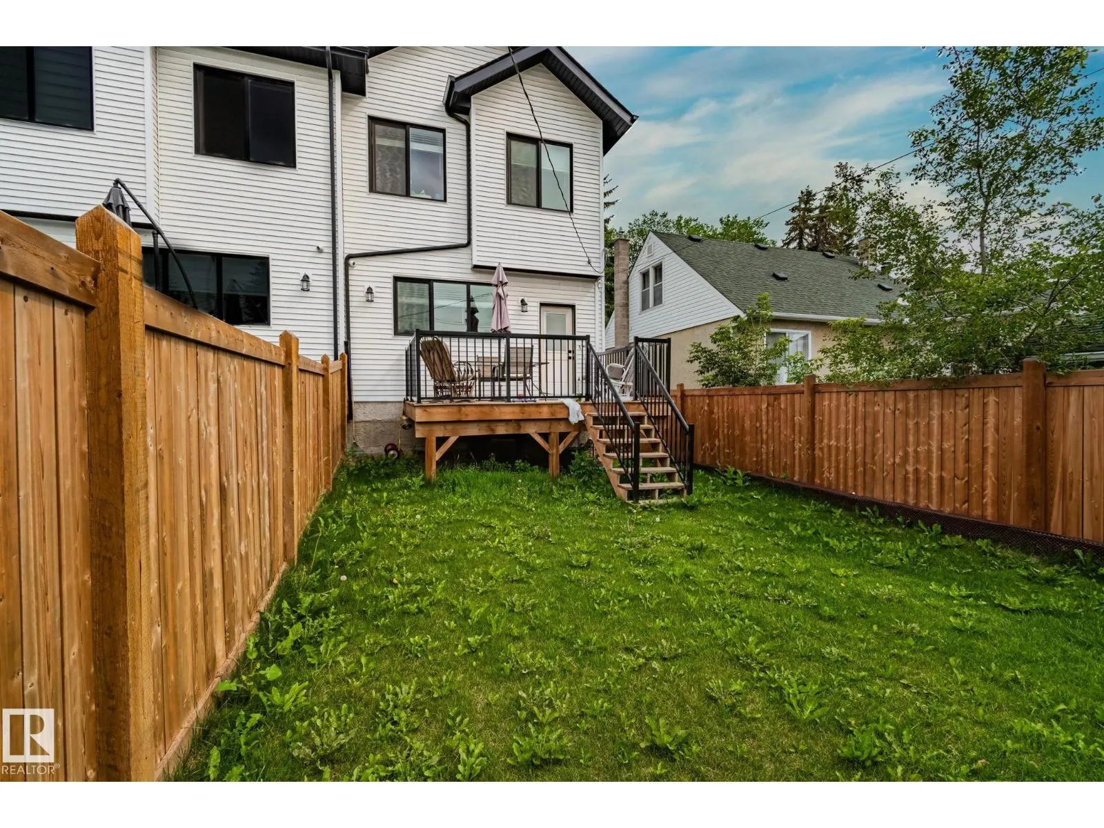 7715 78 AV NW