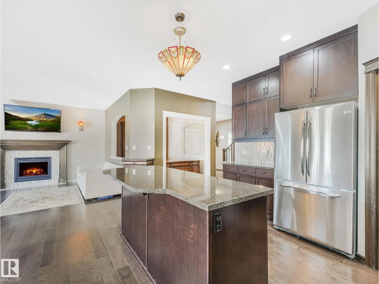 1924 86 ST SW