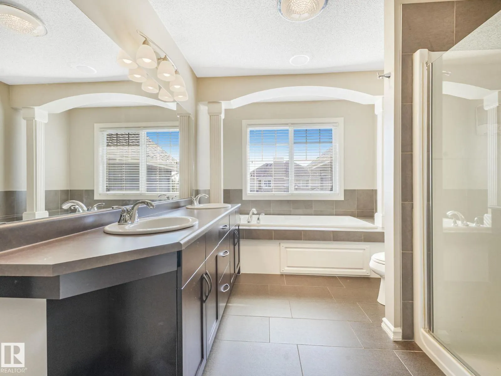 1924 86 ST SW